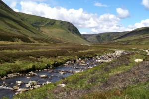 Fluvial field fun in Scotland